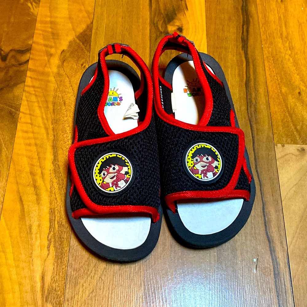 Ryan’s World Sandals size 11/12